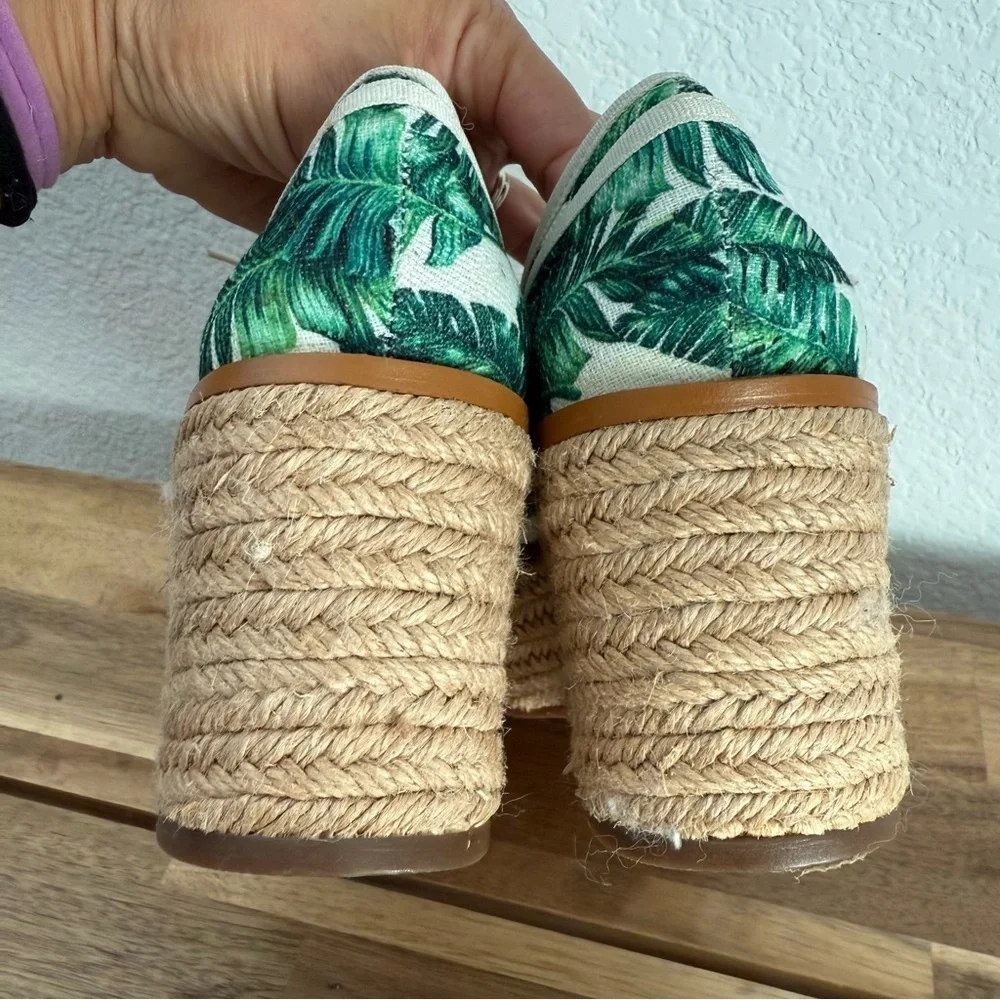 SCHUTZ- Tropical Leaf Print Espadrille Sneakers 6B